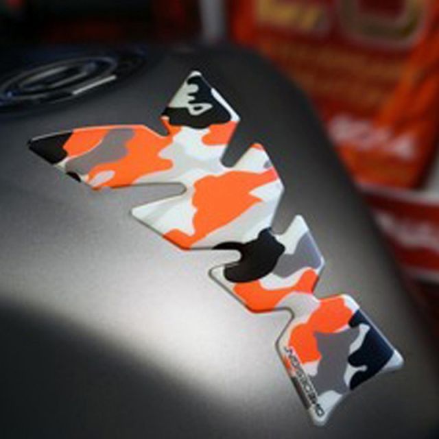 Protège réservoir moto PRINT CAMOUFLAGE ORANGE