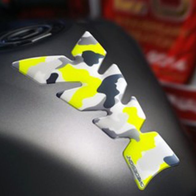 Protège réservoir moto PRINT CAMOUFLAGE JAUNE